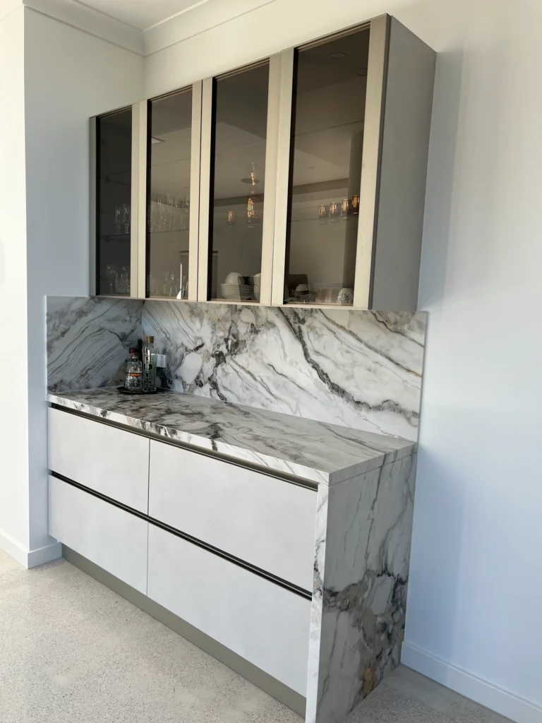 stone-bar-cabinet-smoked-glass-doors